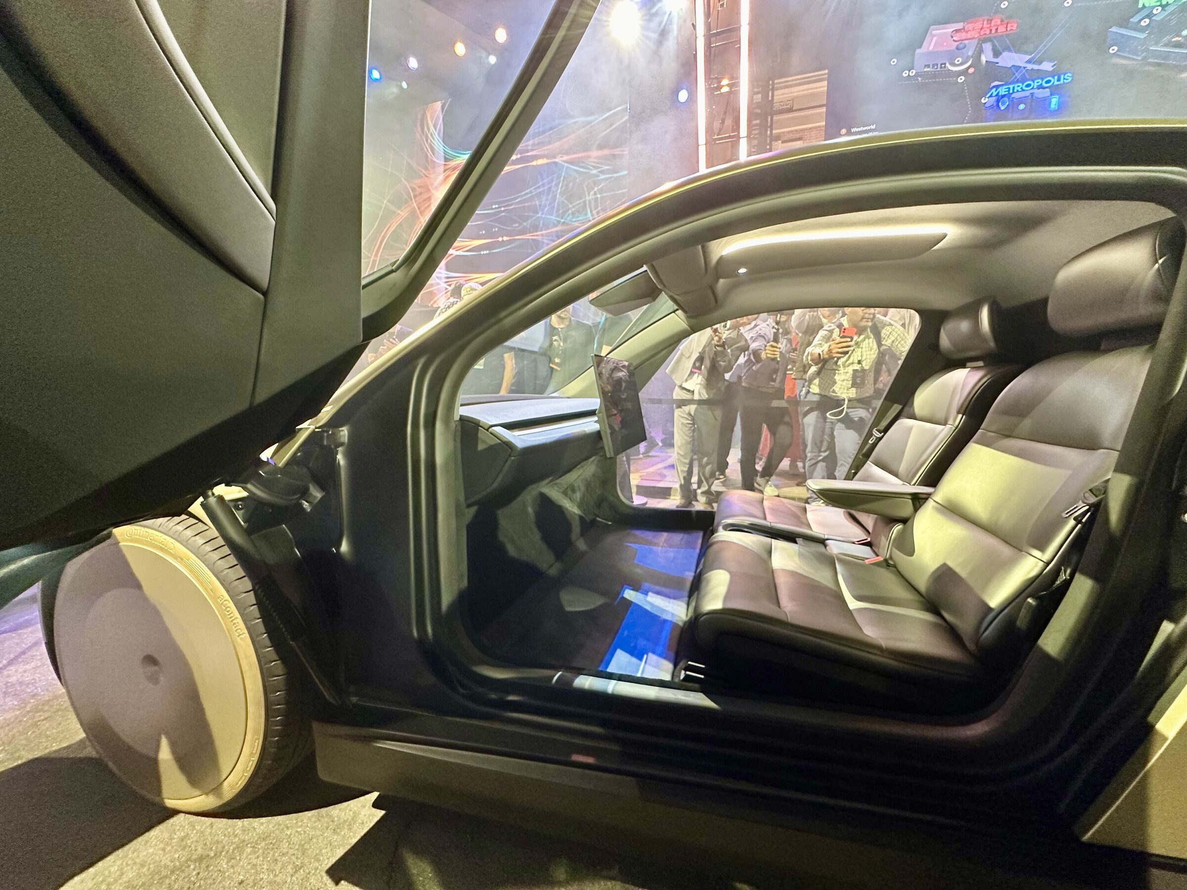 Cybercab cabin with two seats and no steering wheel.